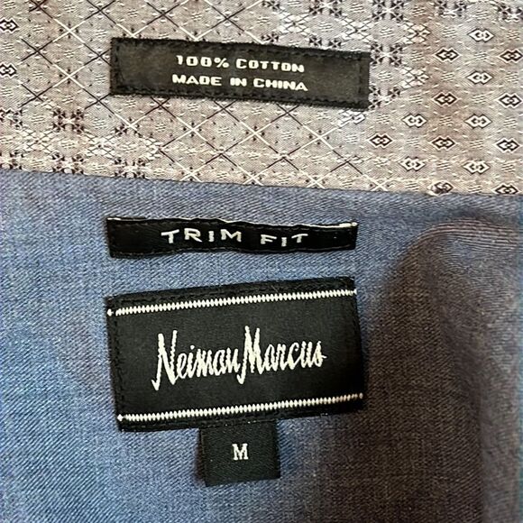 Neiman Marcus grey pattern button down shirt - Picture 5 of 5